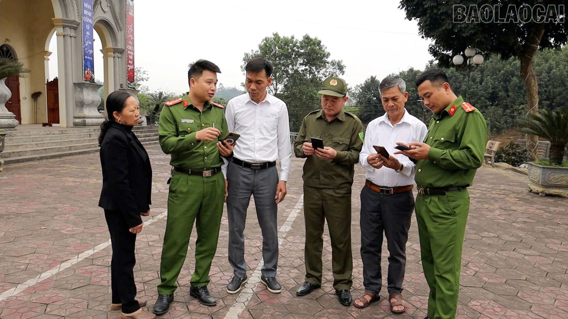baolaocai-tr_anh1.jpg