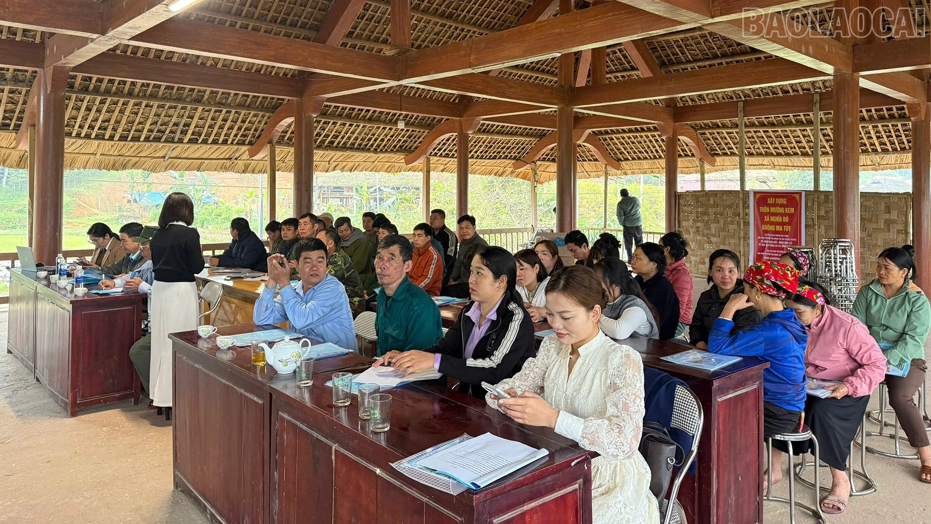 baolaocai-tr_13-3-nghia-do.jpg