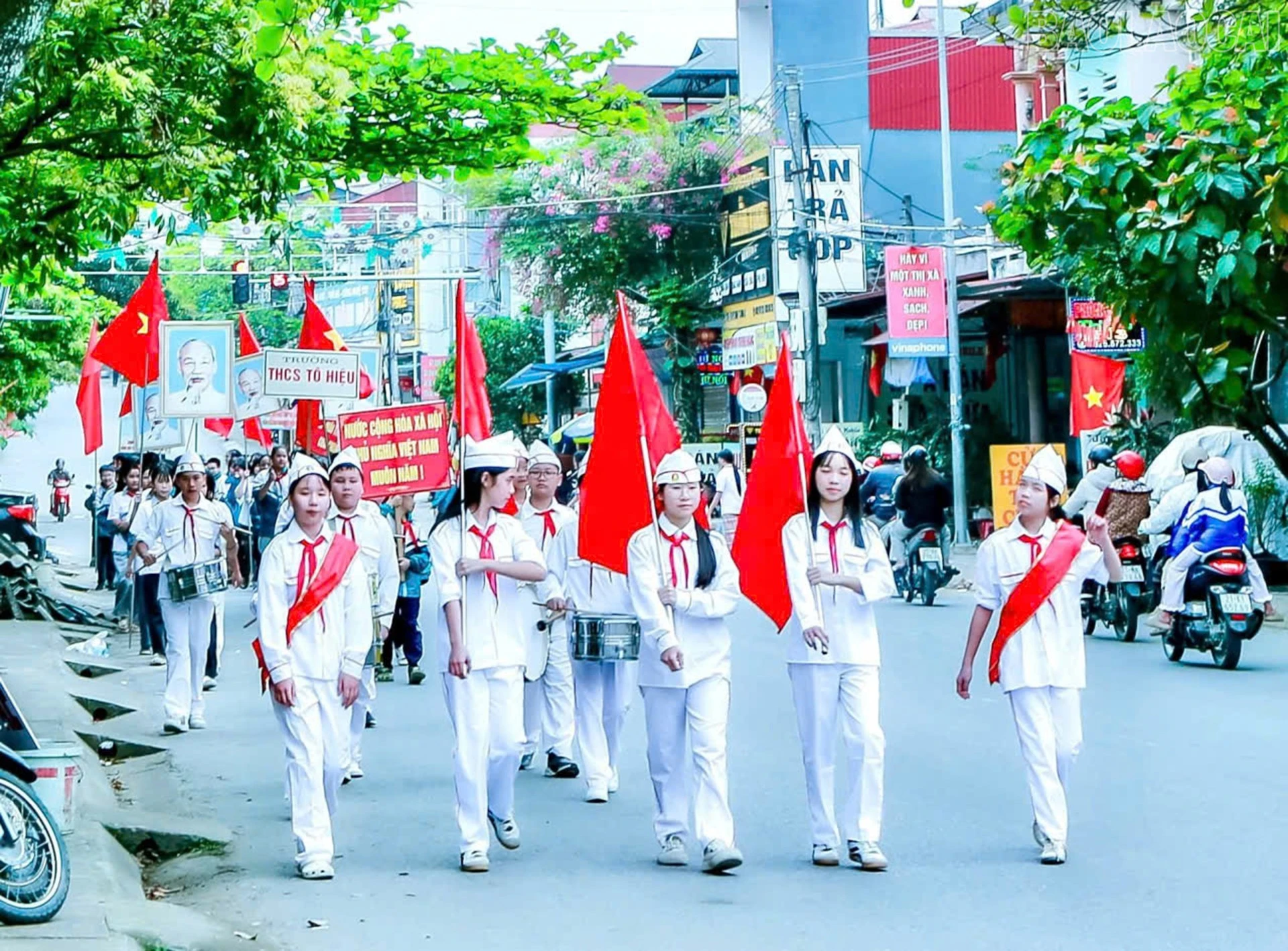 baolaocai-tr_trungtam1.jpg