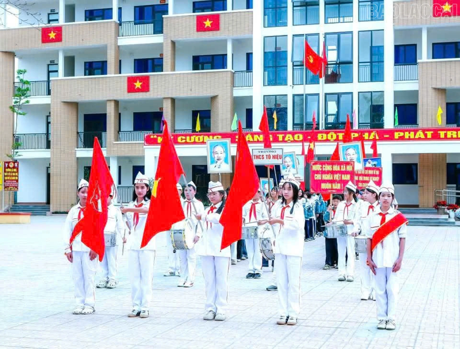 baolaocai-tr_trungtam2.jpg