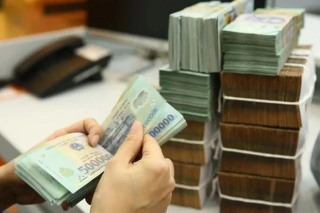 Chính phủ cũng đang xây dựng đề án tổng thể cải cách tiền lương.