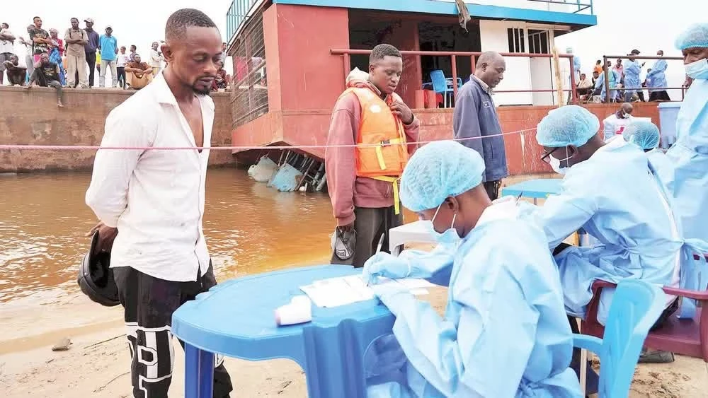 Công tác giám sát y tế được thúc đẩy để ngăn dịch Ebola lây lan ở CHDC Congo. (Ảnh: Tân Hoa Xã)