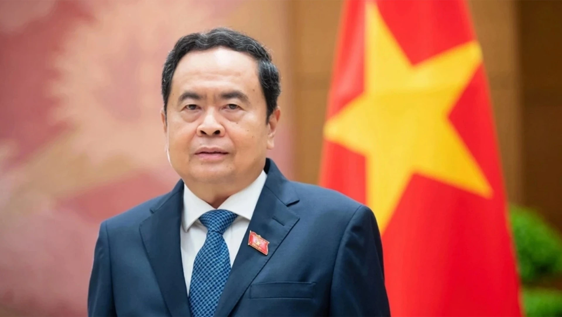 6-4-ongman.jpg