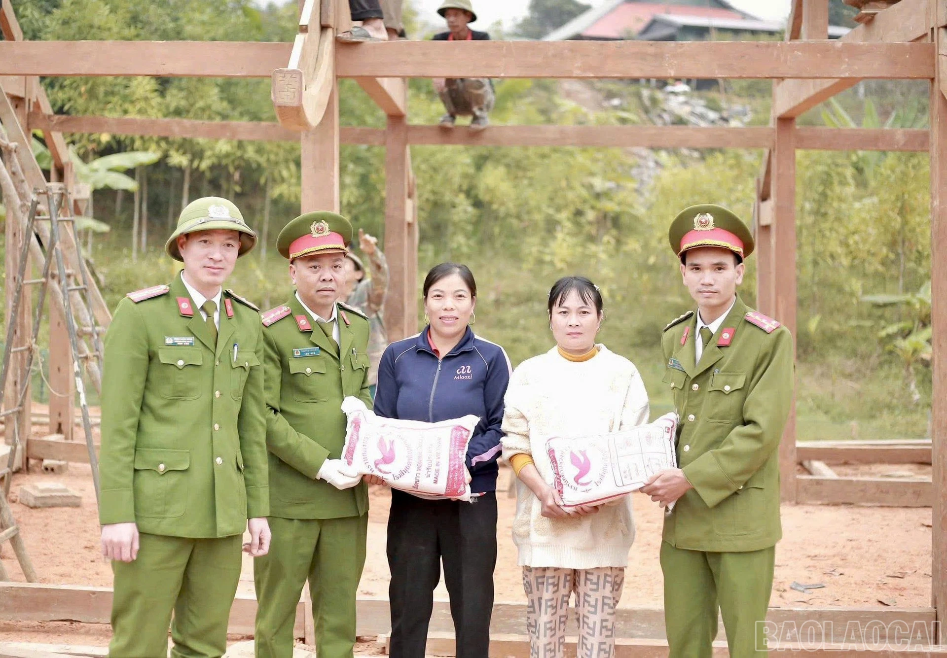 baolaocai-br_z7972274265556-5f0b9dce5576f0b85a8818f4e6b235e8.jpg