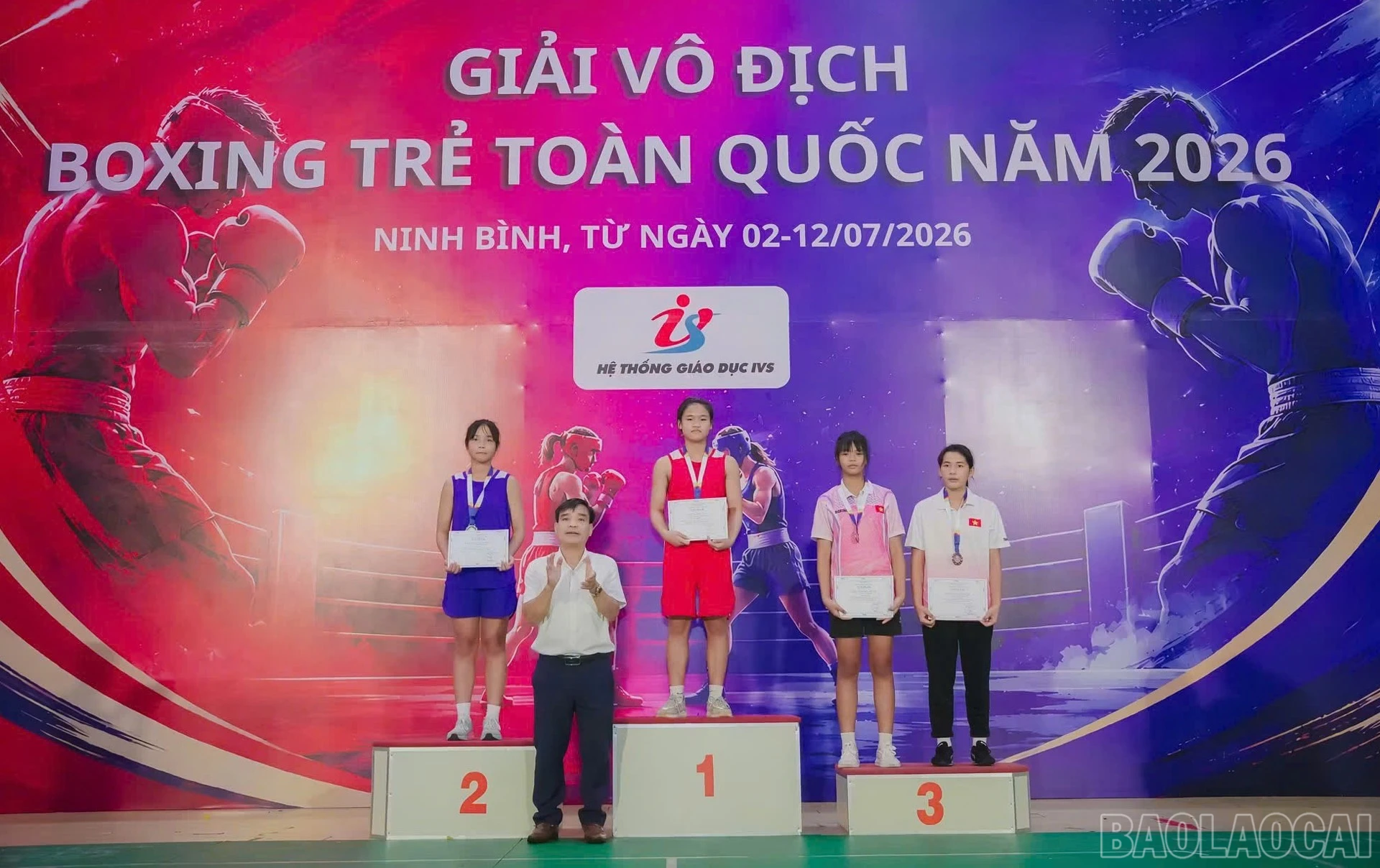 baolaocai-br_trao-giai.jpg