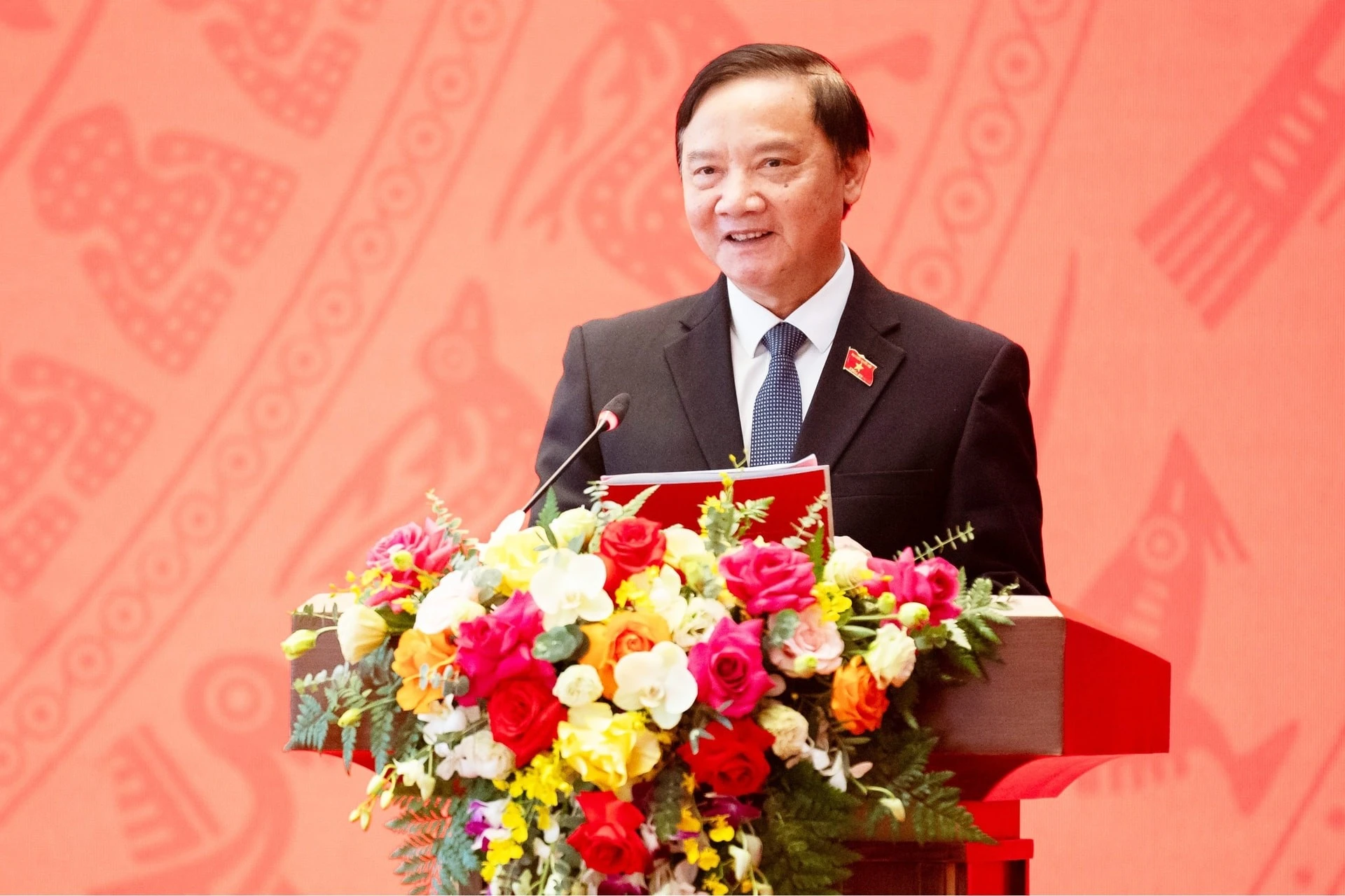 Phó Chủ tịch Quốc hội Nguyễn Khắc Định phát biểu bế mạc Diễn đàn.