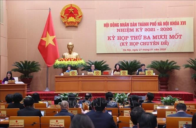 Chủ tọa điều hành kỳ họp.
