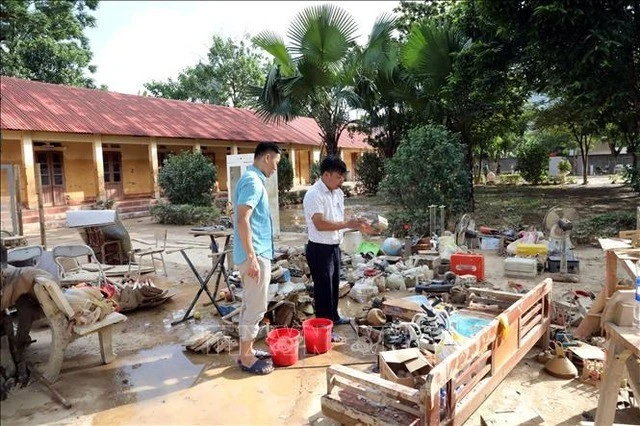 Trường THCS xã Yên Bình, tỉnh Lạng Sơn bị ngập sâu.