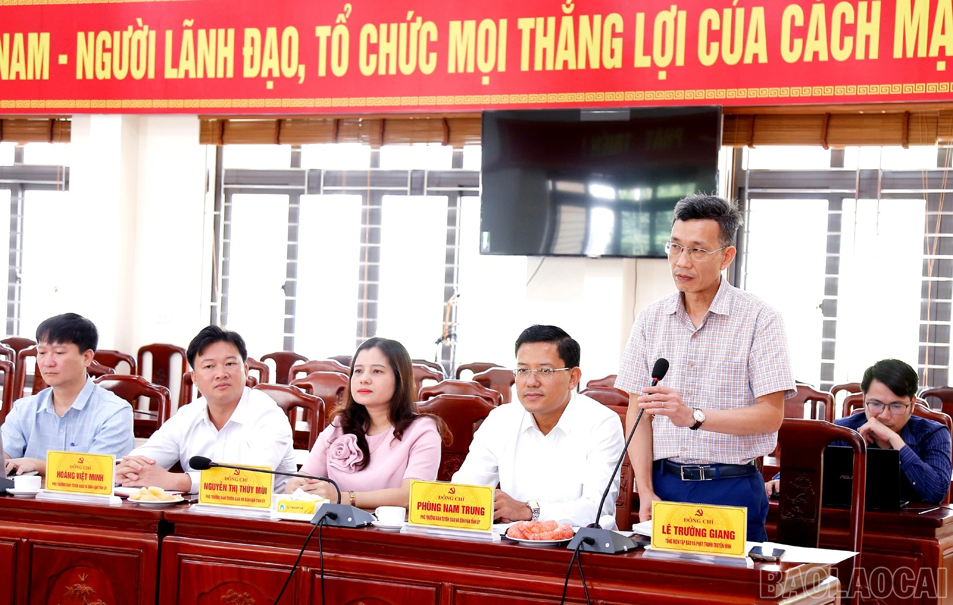 baolaocai-br_9-7-thay5.jpg