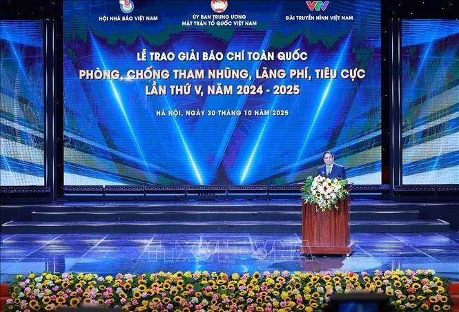 Thủ tướng Phạm Minh Chính phát biểu tại Lễ trao Giải Báo chí toàn quốc phòng, chống tham nhũng, lãng phí, tiêu cực lần thứ 5, năm 2024 - 2025.