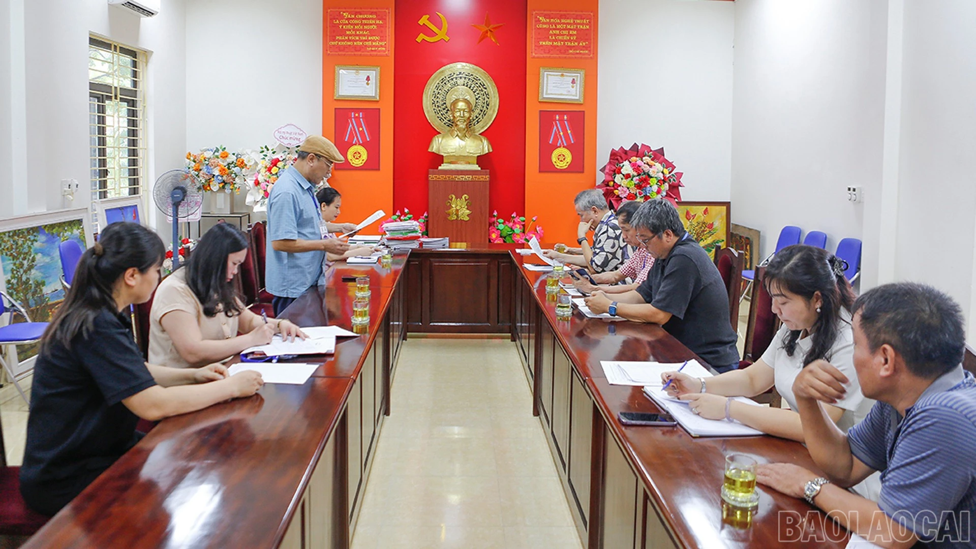 baolaocai-br_1-4.jpg