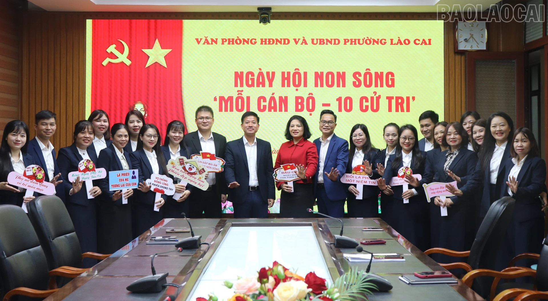 baolaocai-tr_vp-hoidong2.jpg