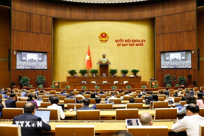 Quang cảnh phiên họp.