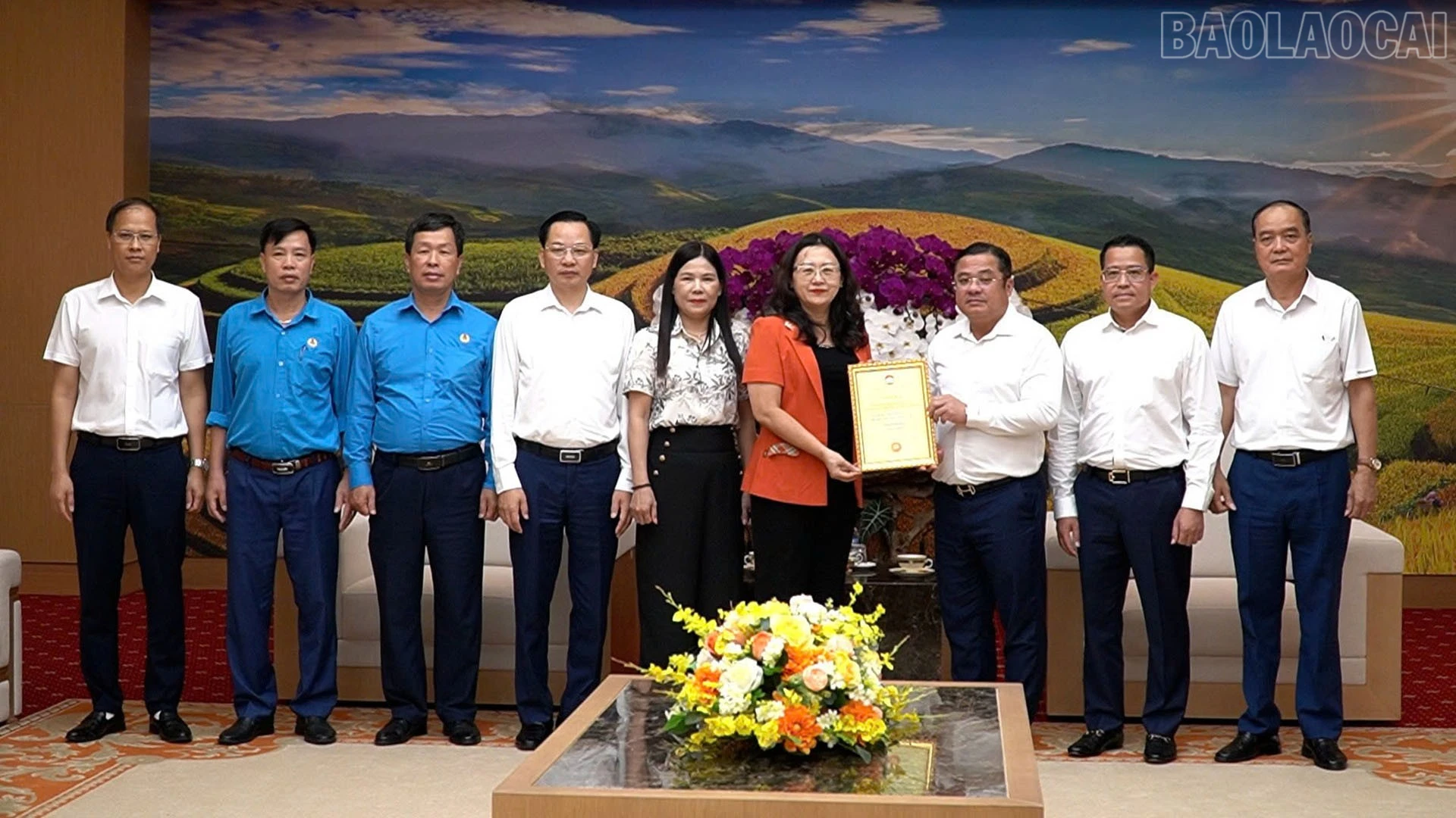 baolaocai-tr_z7136864166930-889478f941314afa58fd56553953d226.jpg