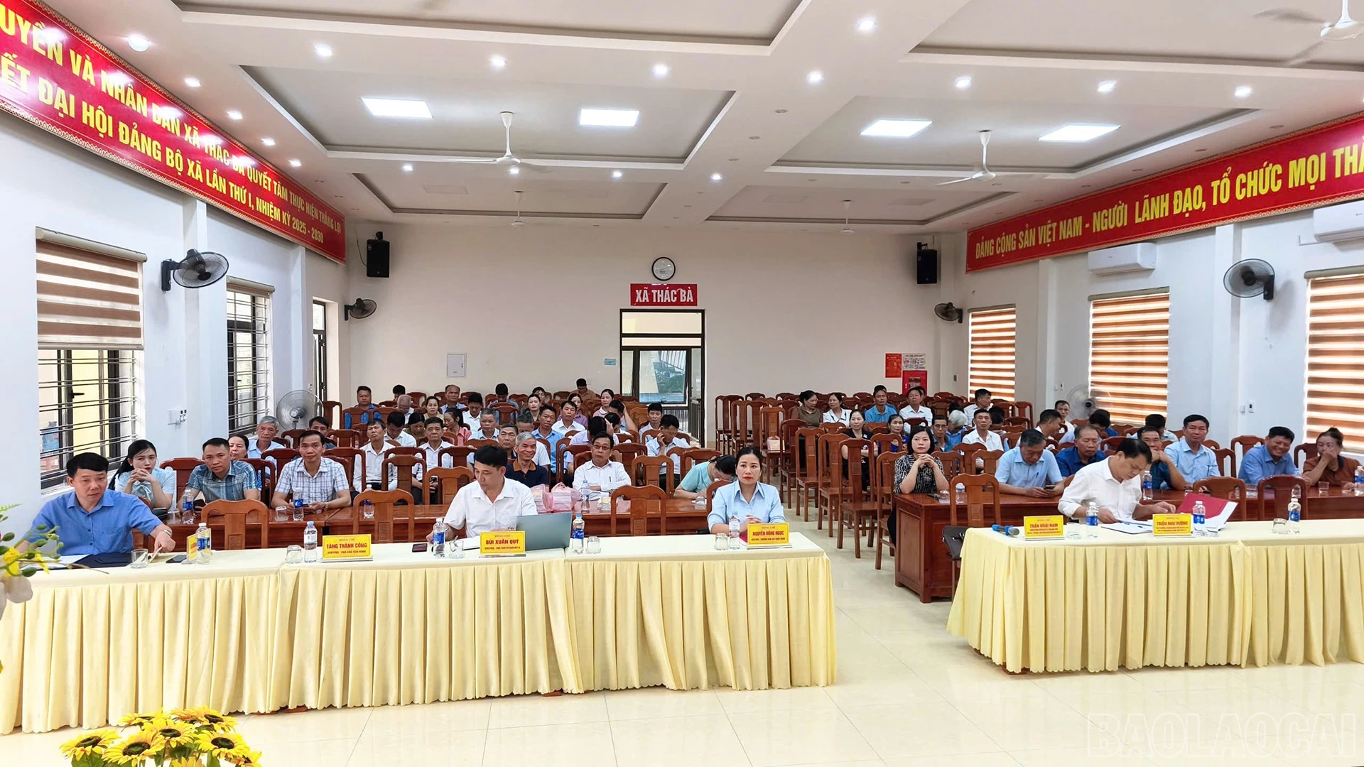 baolaocai-br_15-4-thac-ba2.jpg