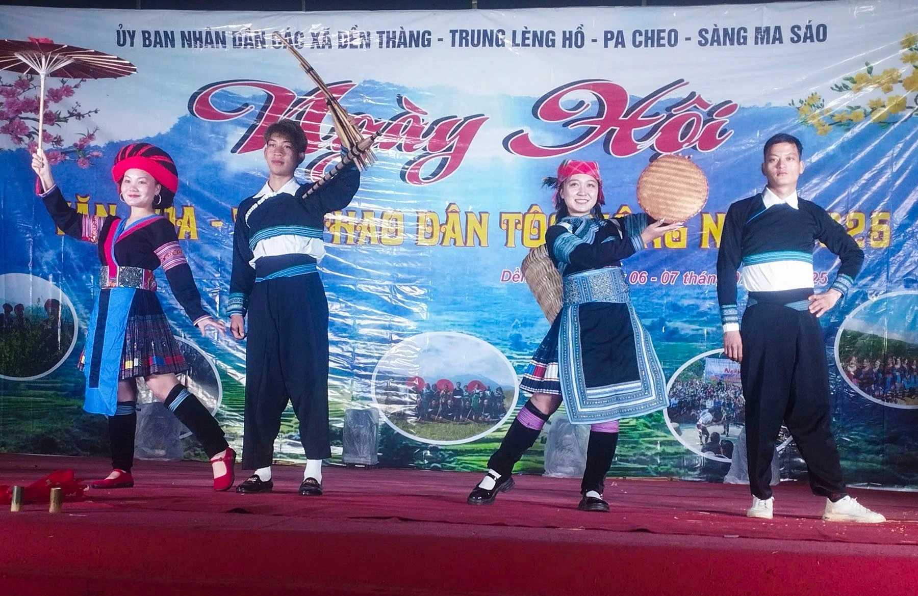 thi-trinh-dien-trang-phuc-copy.jpg