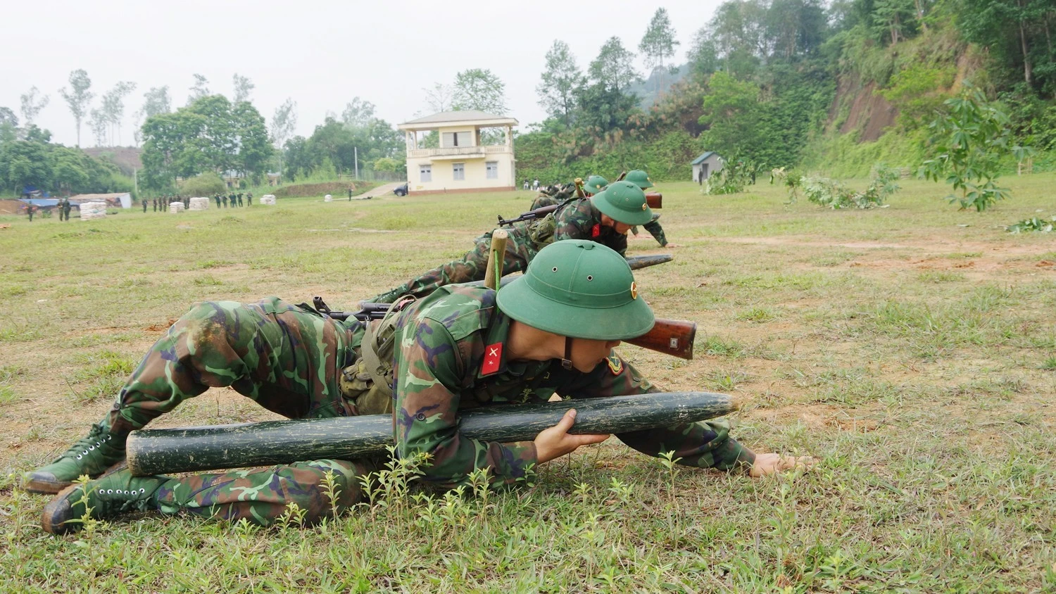 luyen-t-p.jpg