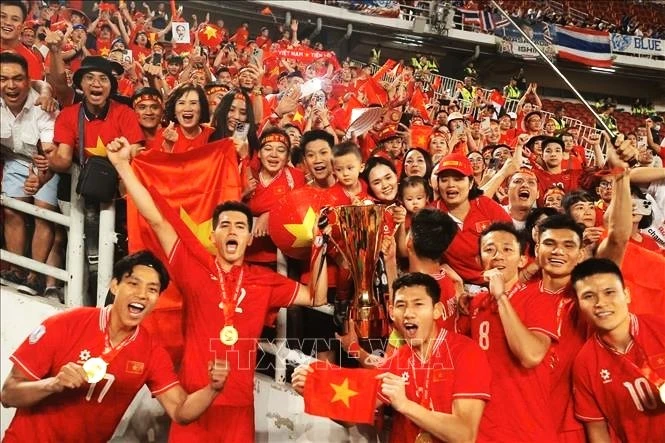 Bài học thành công từ ASEAN Cup 2024 chắc chắn sẽ đem lại những hiệu ứng tích cực cho bóng đá Việt Nam. Ảnh: TTXVN
