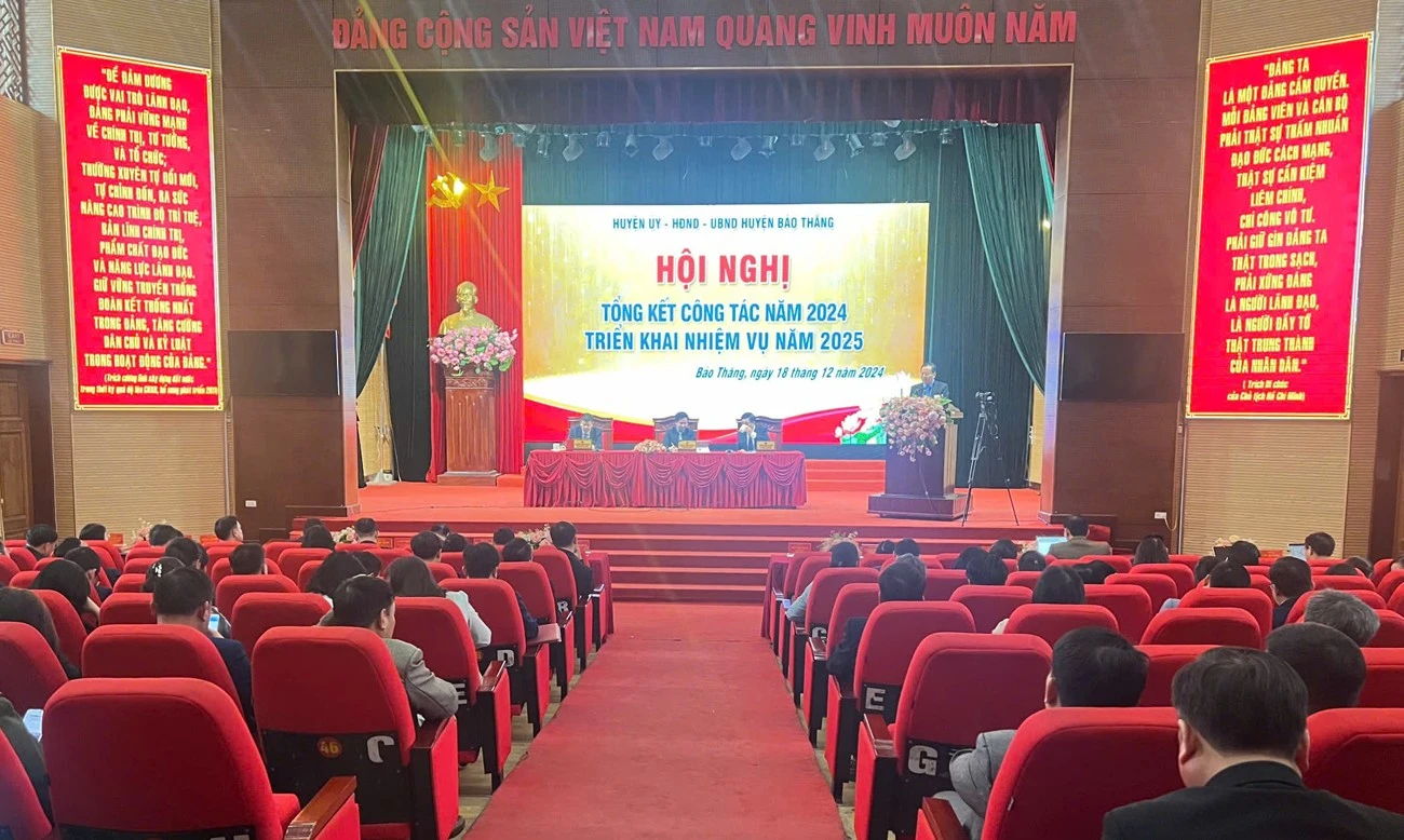quang-c-nh.jpg