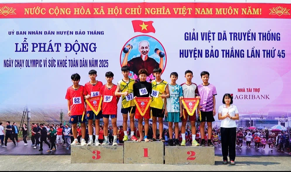 vdv-nam-tre.jpg