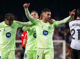 Torres (số 7) tỏa sáng rực rỡ cùng Yamal. Ảnh: FC Barcelona