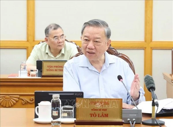 Tổng Bí thư Tô Lâm phát biểu chỉ đạo tại cuộc họp Bộ Chính trị. Ảnh: Thống Nhất/TTXVN