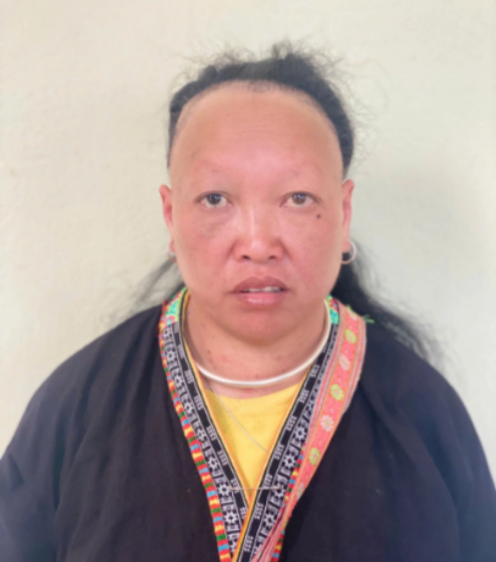 anh-2-chan-dung-doi-tuong-trieu-thi-ton-4262.jpg