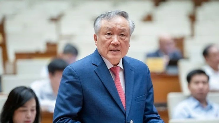 nguyen-hoa-binh-9834-2635.jpg
