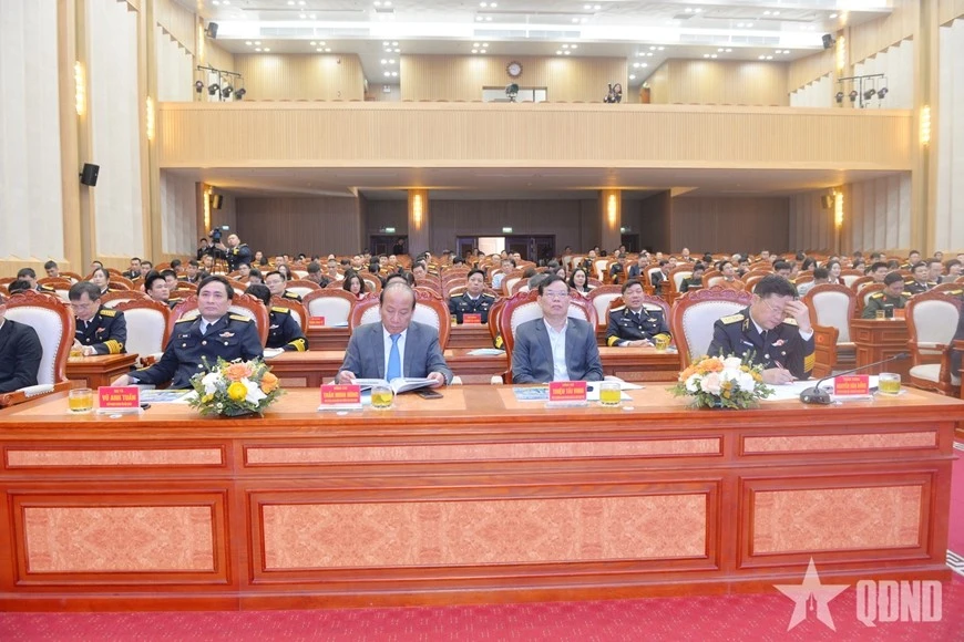 Các đại biểu dự buổi gặp mặt.