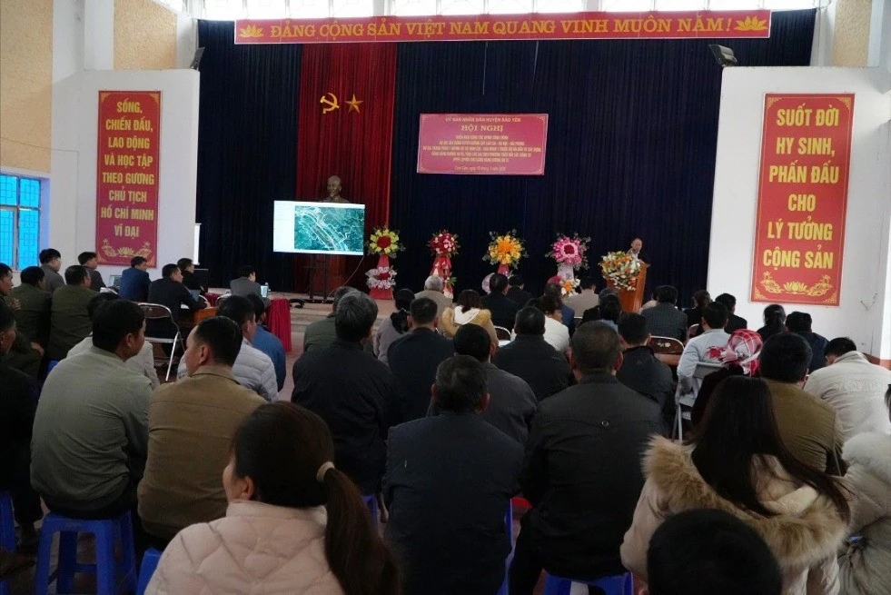 quang-canh-hoi-nghi-1076-3255.jpg