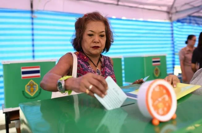 bau-cu-thai-lan.jpg