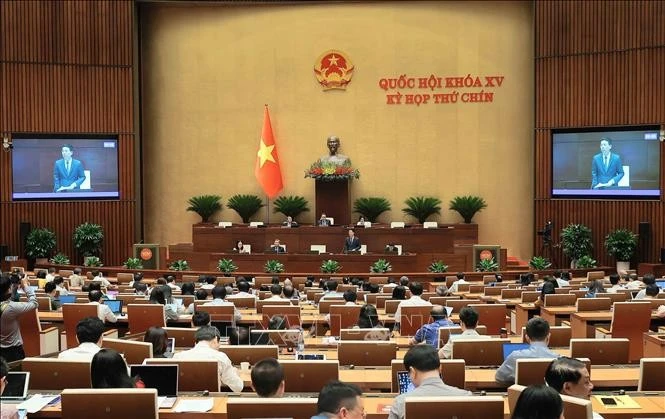 Bộ trưởng Bộ Khoa học và Công nghệ Nguyễn Mạnh Hùng giải trình, làm rõ một số vấn đề đại biểu Quốc hội nêu. Ảnh: An Đăng/TTXVN