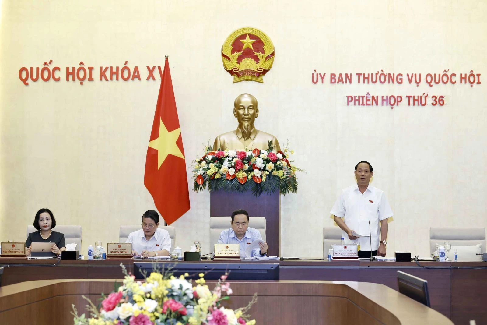 Quốc hội.jpg