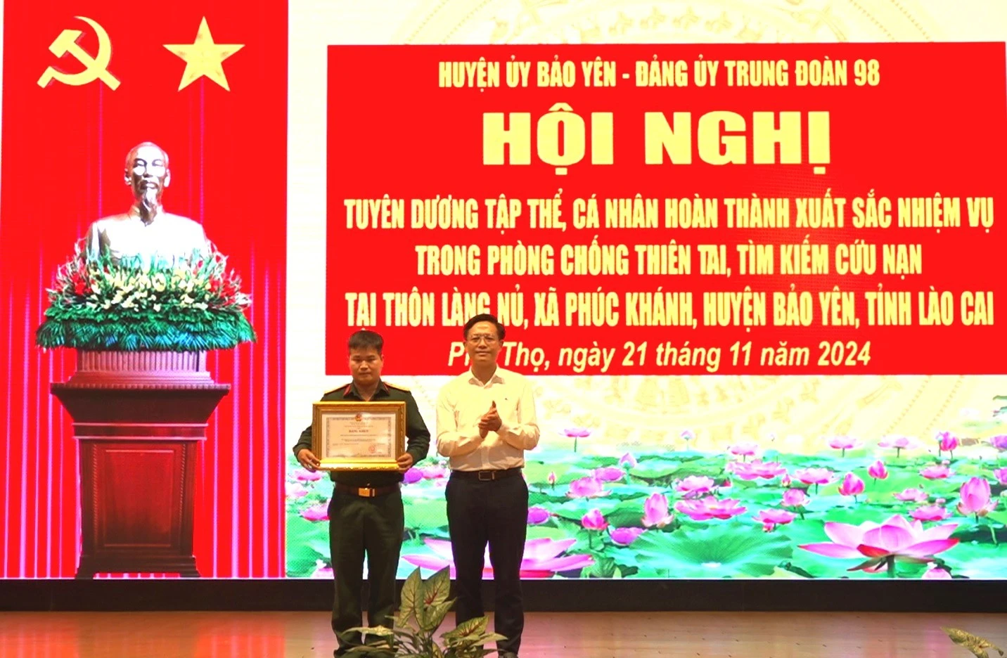 tang-bang-khen-cua-chu-tich-ubnd-tinh-lao-cai-cho-tap-the-hoan-thanh-xuat-sac-nhiem-vu-tim-kiem-cuu-nan-tai-thon-lang-nu-xa-phuc-khanh-huyen-bao-yen.jpg