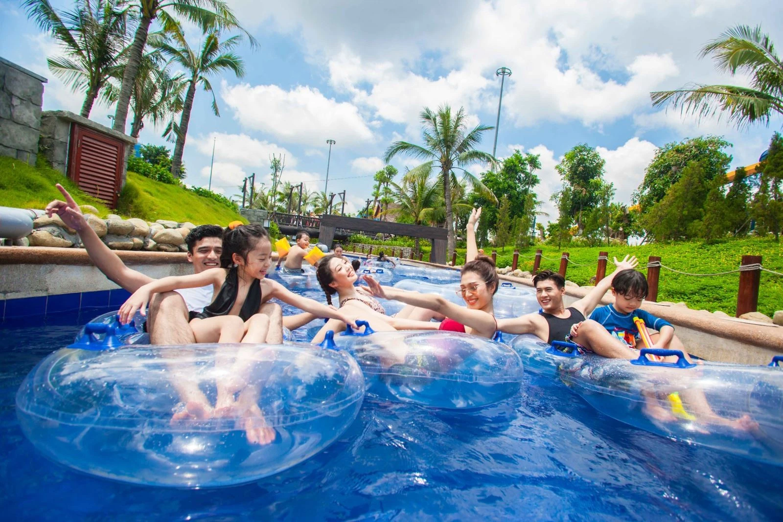 Sun World Ha Long là điểm đến ưa thích của đối tượng khách gia đình.