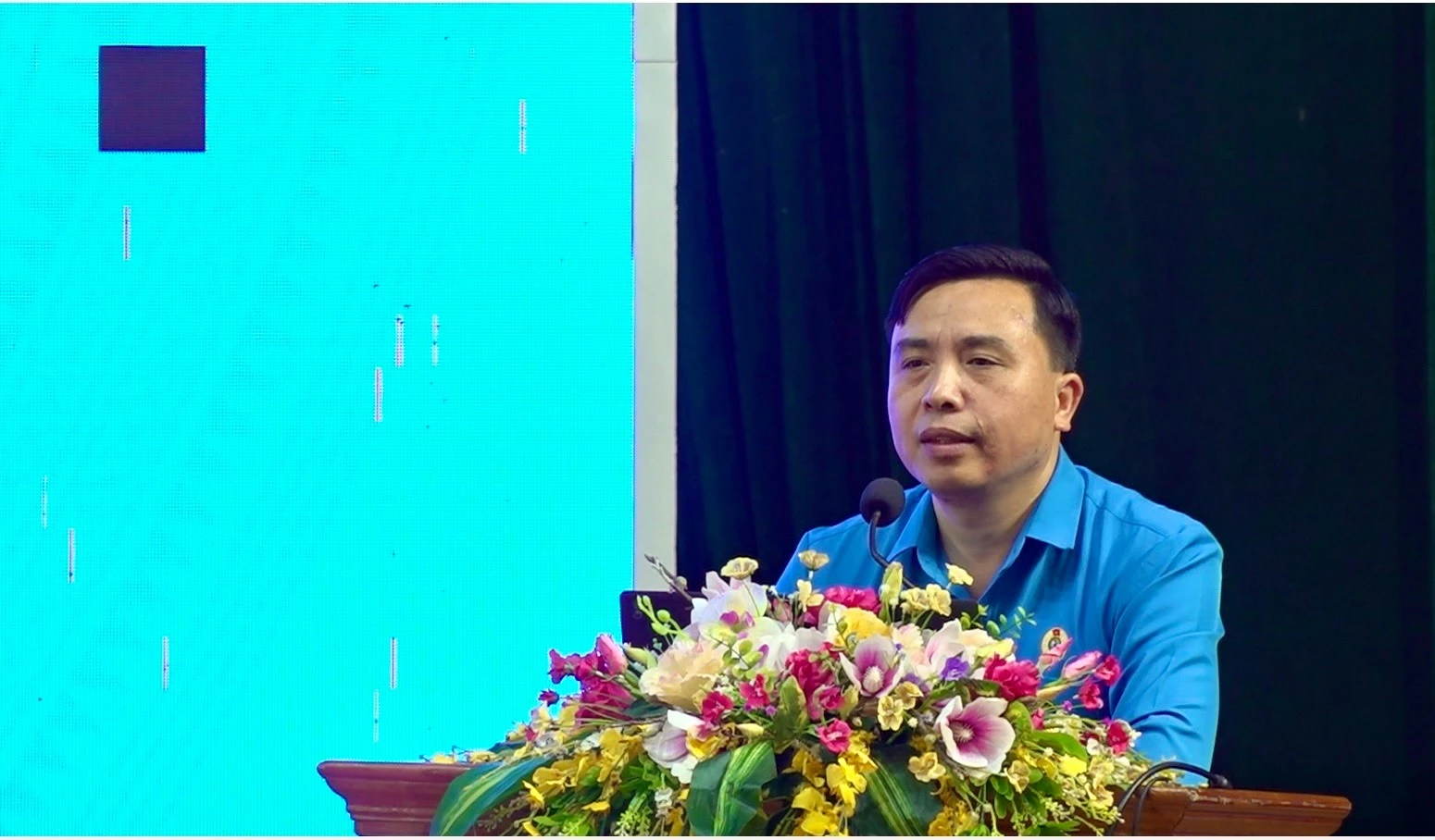 chu-tich-ldld-huyen-bao-yen-nguyen-ngoc-thang-gioi-thieu-nhung-noi-dung-co-ban-quan-trong-cua-luat-bhxh-nam-2024.jpg