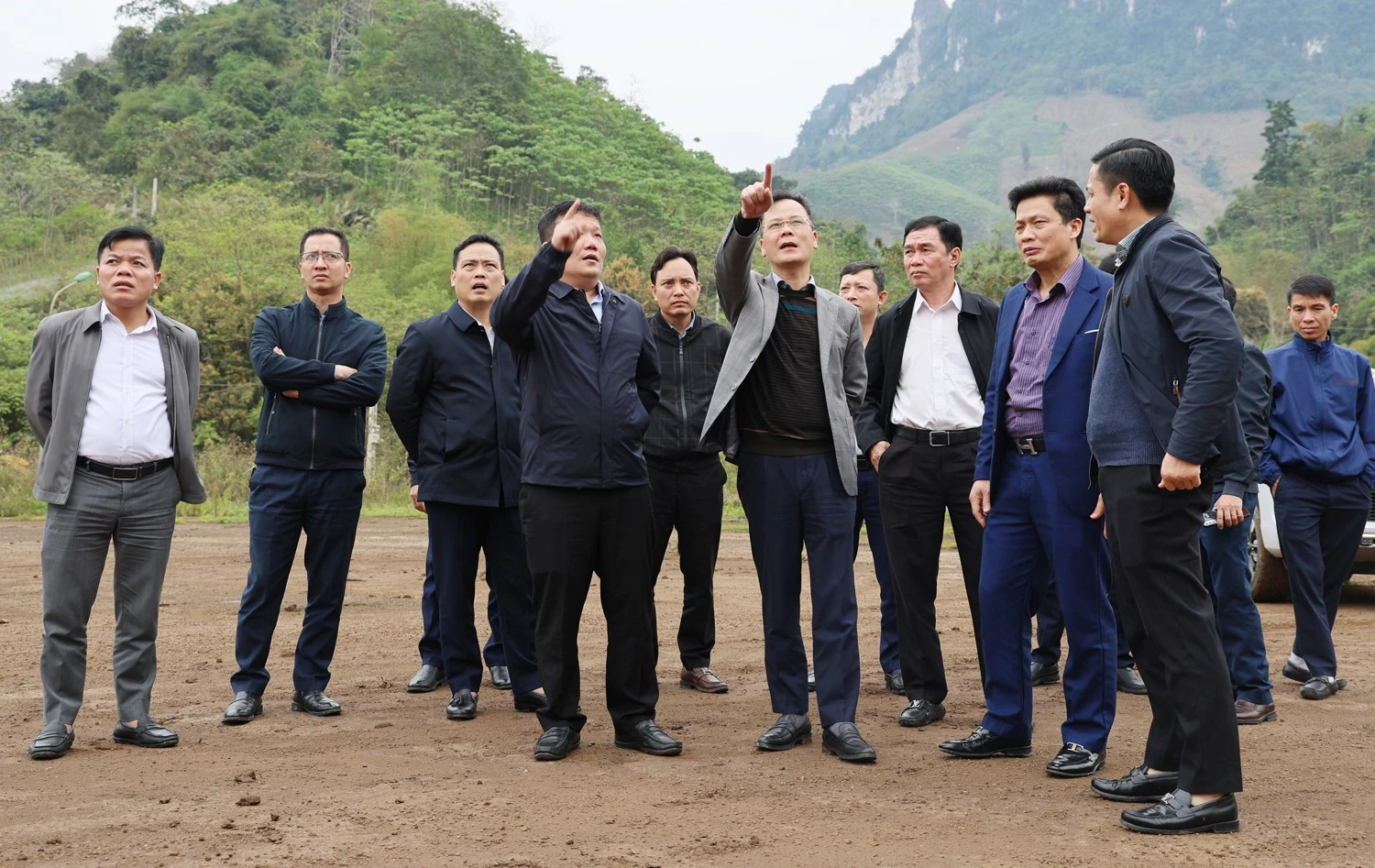 tham-m-t-s-di-m-khoang-s-n.jpg