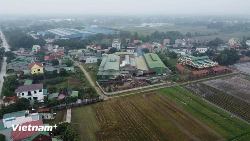 Người có yêu cầu giải quyết tranh chấp đất đai có thể nộp đơn trực tiếp về Bộ Nông nghiệp và Môi trường. (Ảnh: PV/Vietnam+)