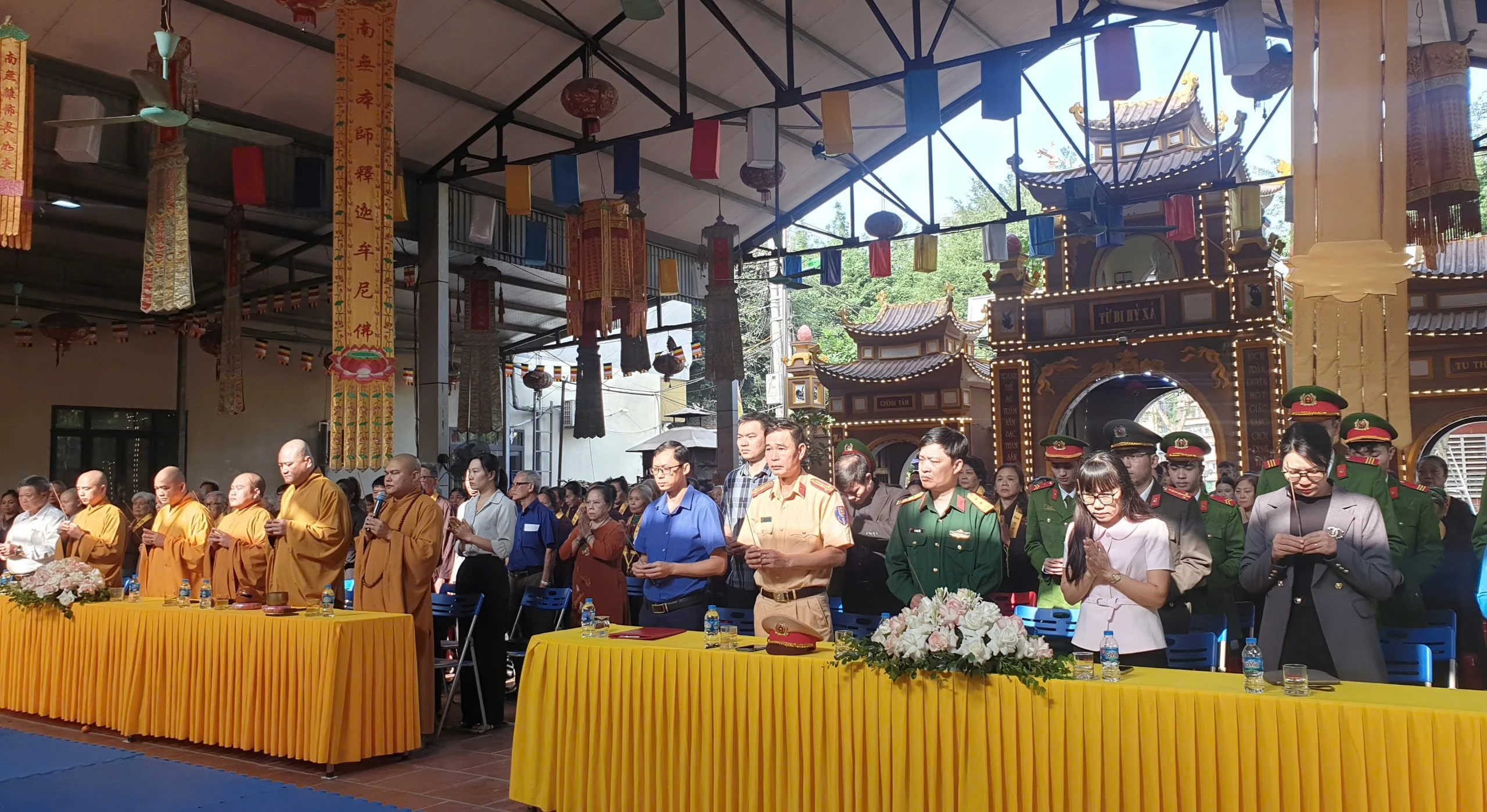 cau-sieu-1.jpg