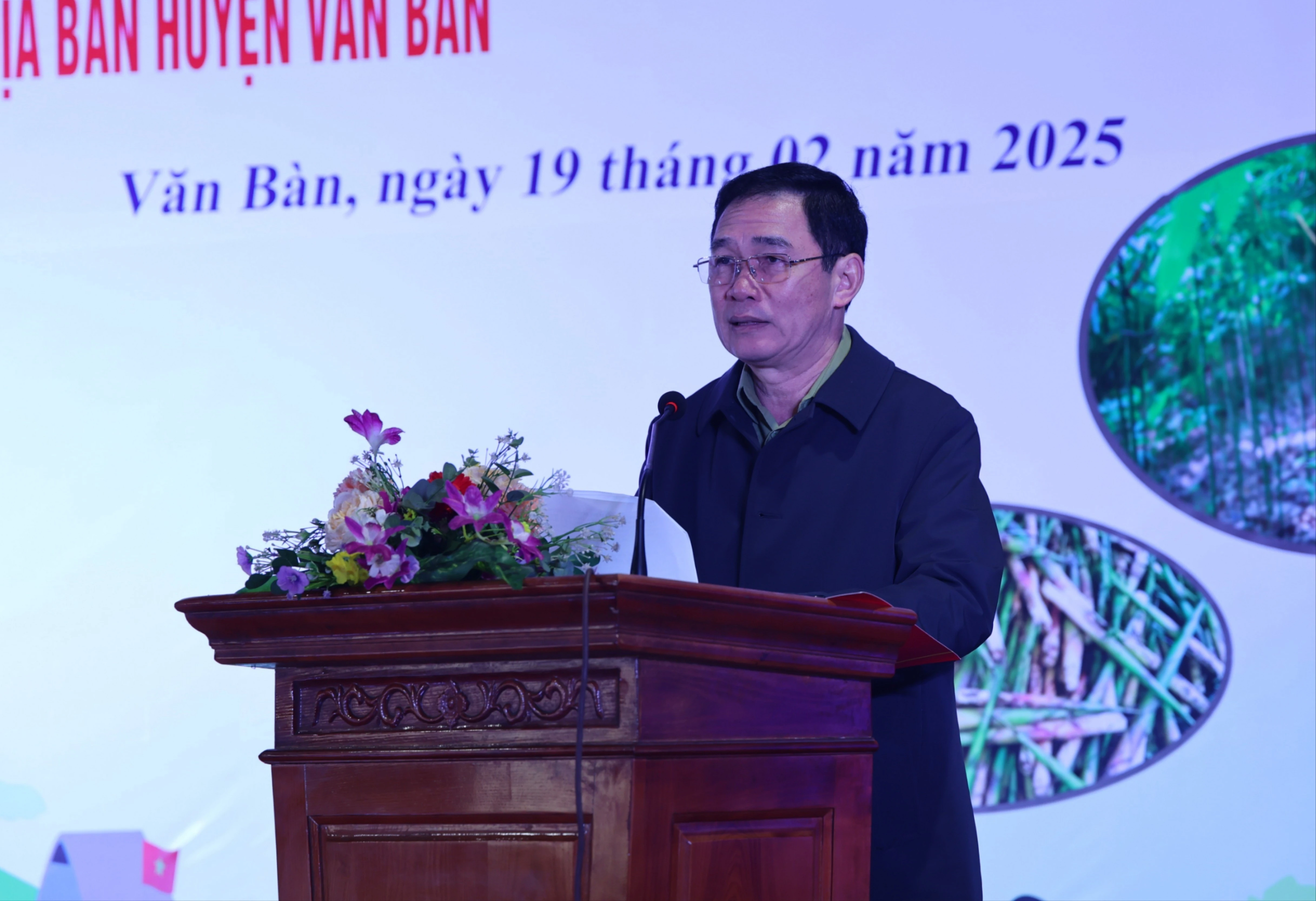 dong-chi-nguyen-anh-chuyen-tinh-uy-vien-bi-thu-huyen-uy-phat-bieu-giao-nhiem-vu-tai-buoi-le-1419.jpg