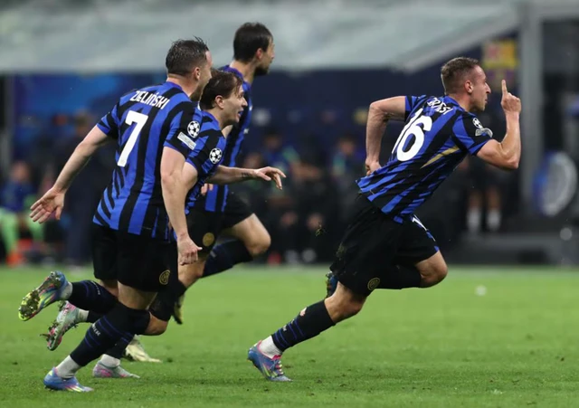 Inter Milan vỡ òa niềm vui