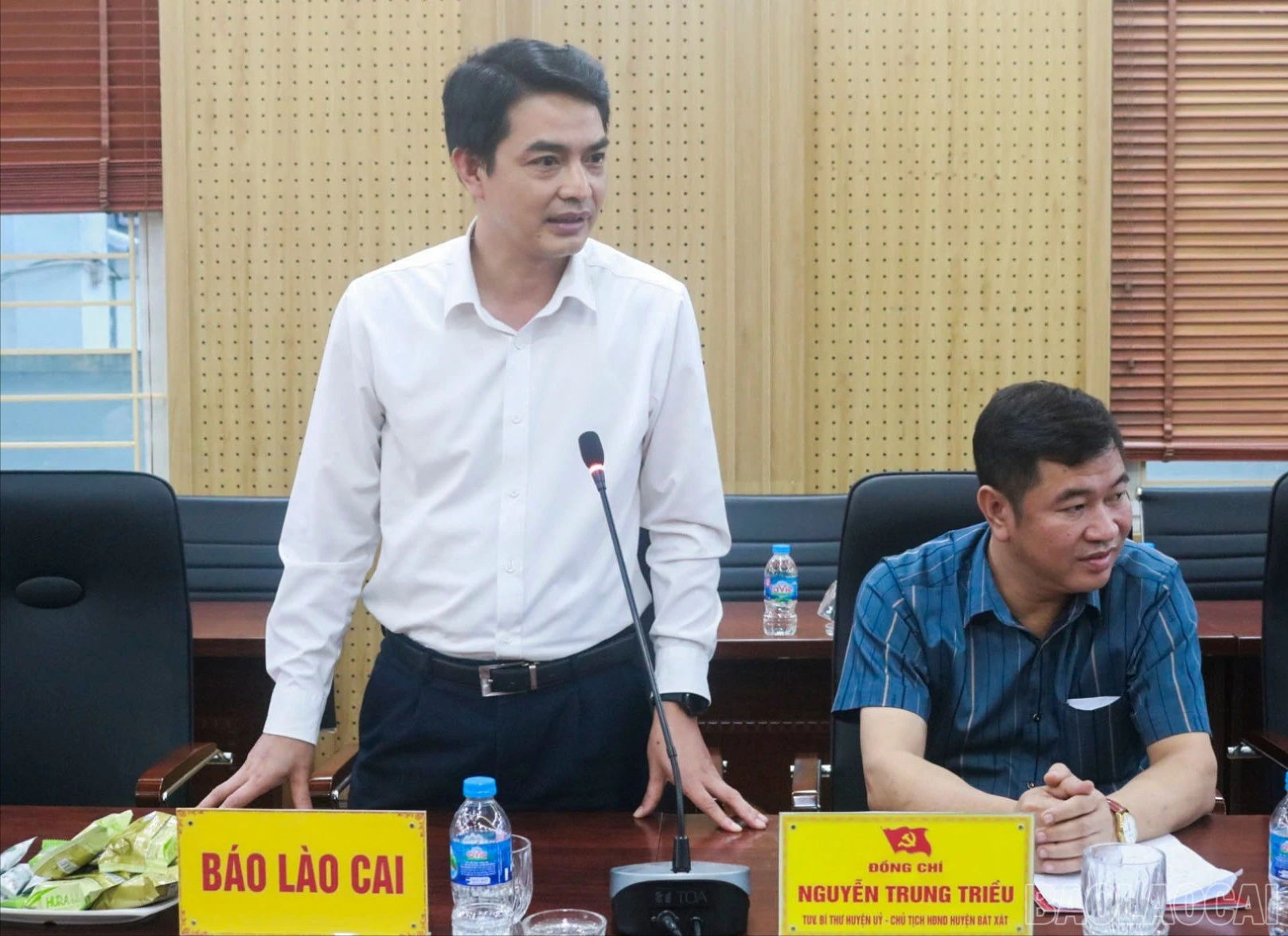 baolaocai-br_dai-dien-lanh-dao-bao-lao-cai-phat-bieu-y-kien-2307.jpg