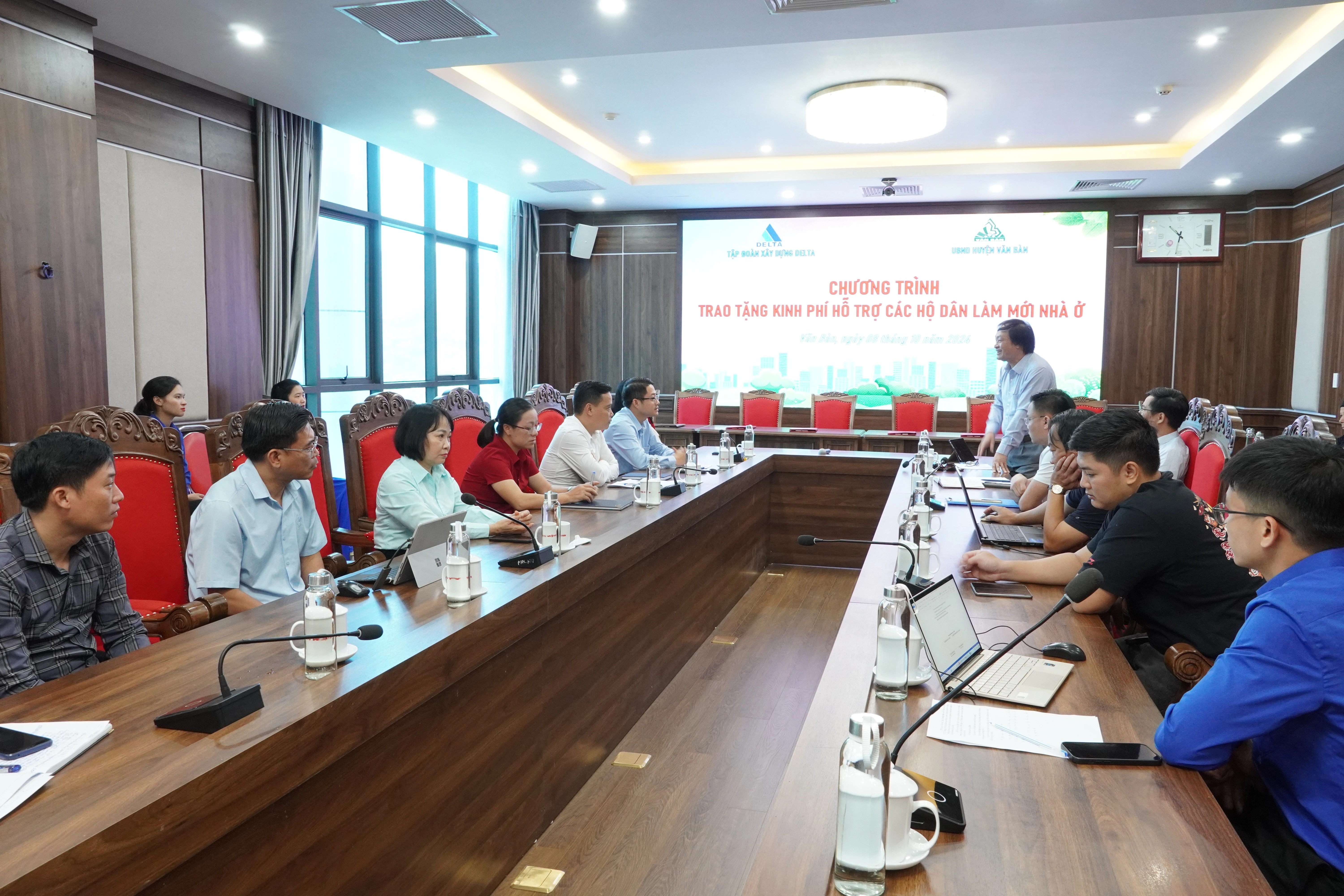 quang-canh-1527.jpg