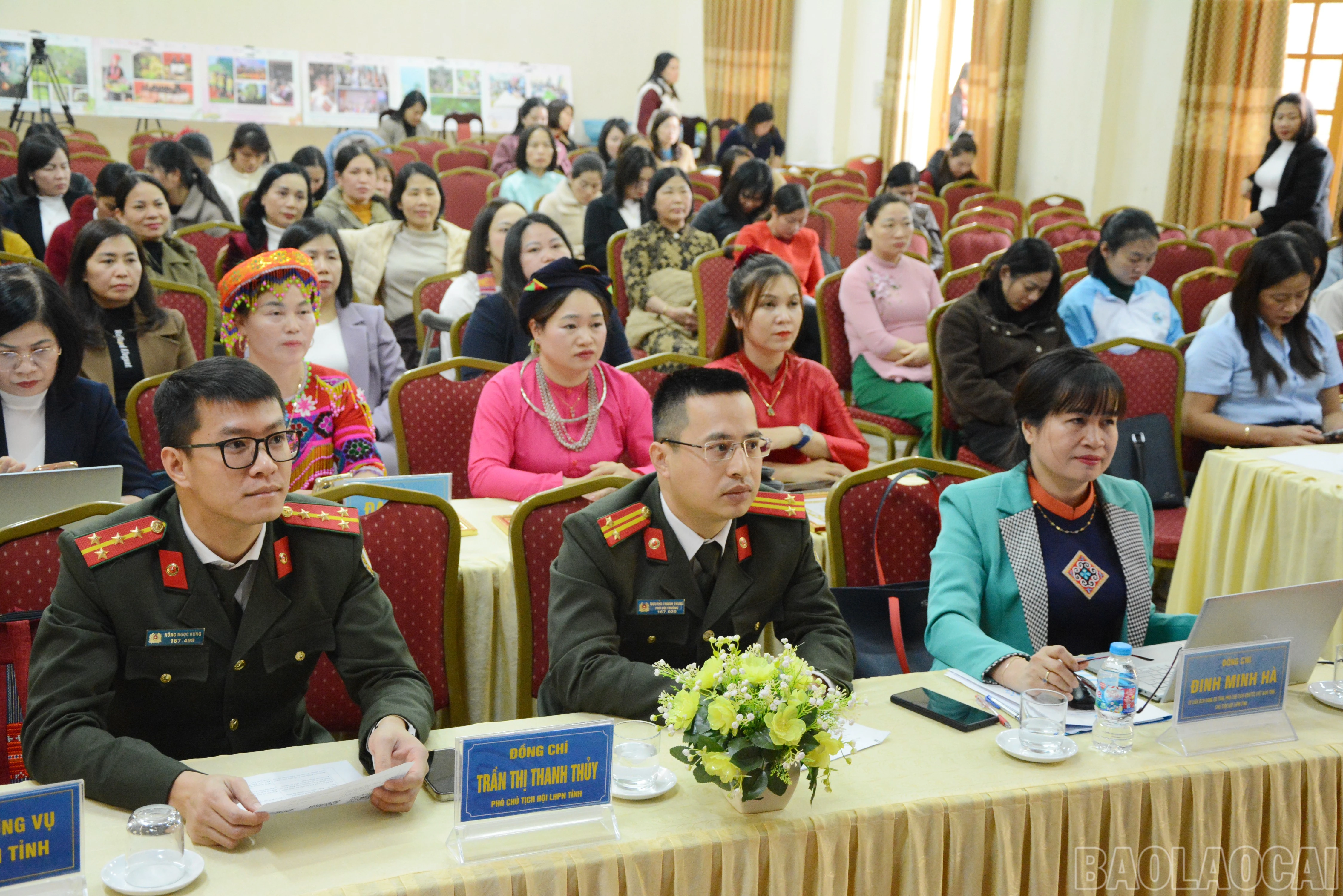 Các đại biểu dự buổi tuyên truyền.