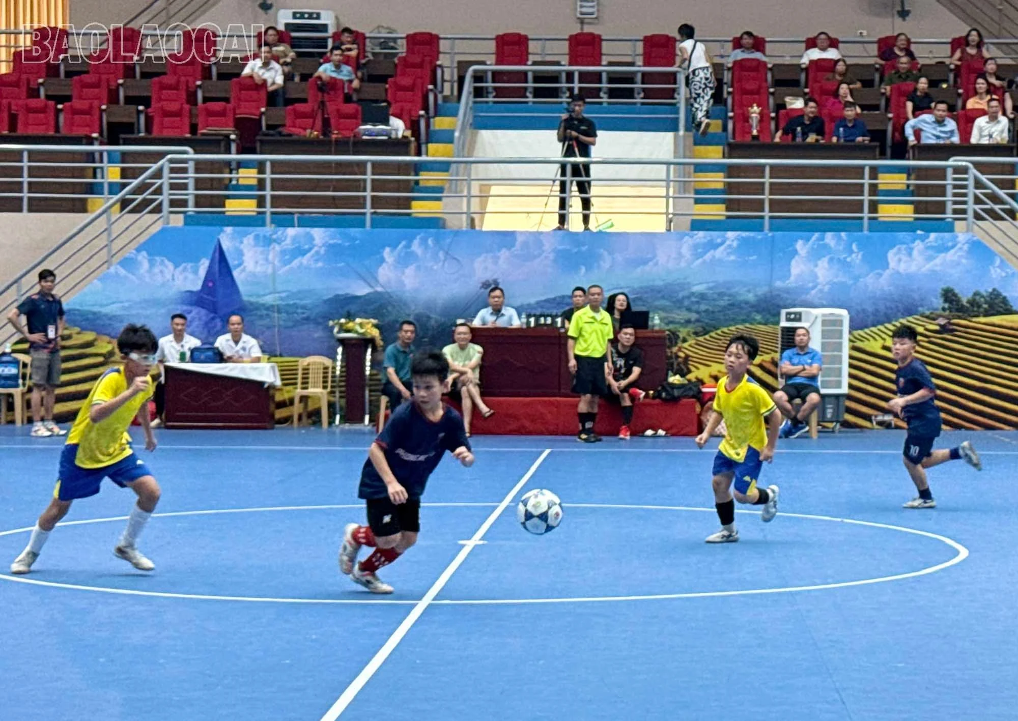 a1-4.jpg