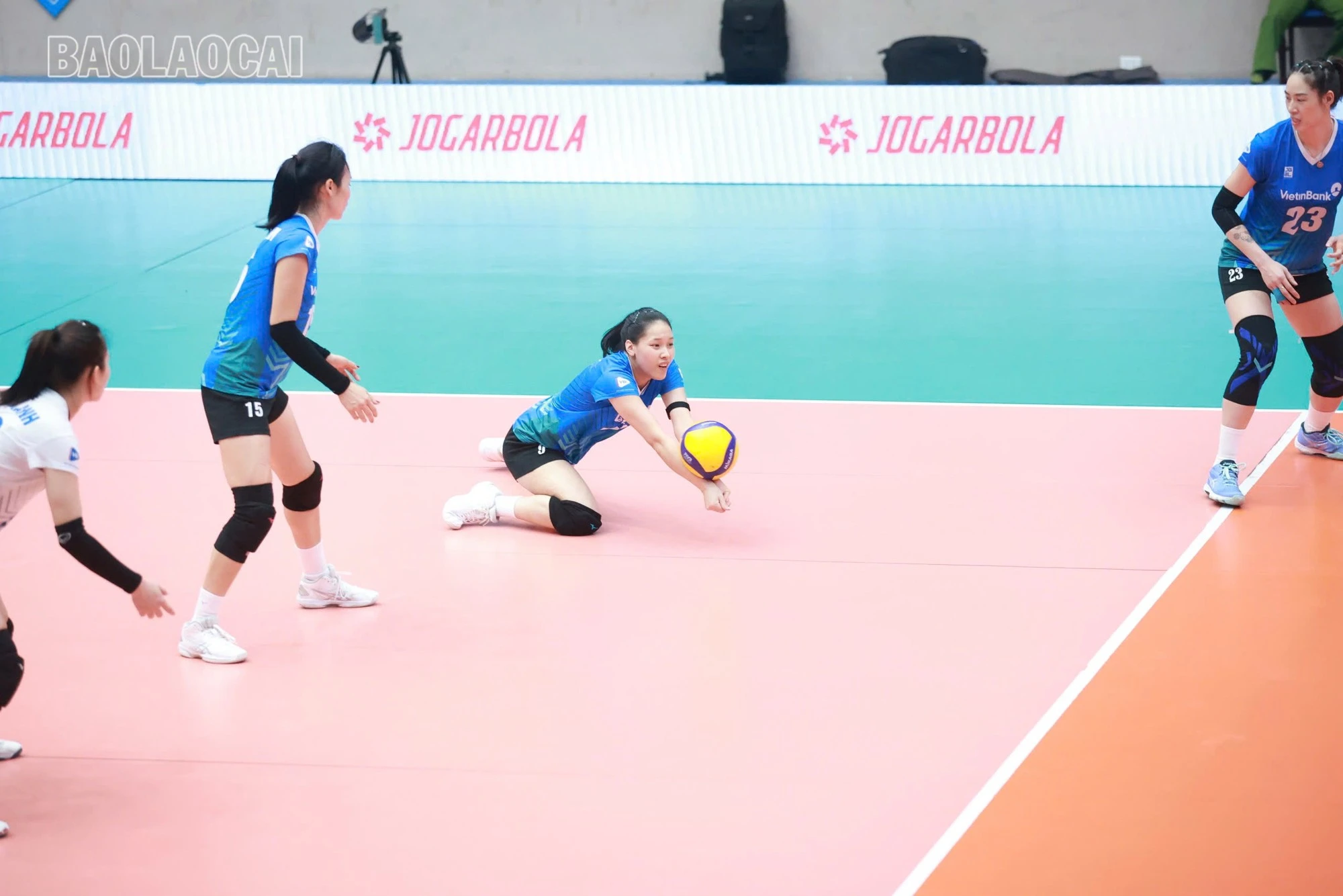 a11-8.jpg