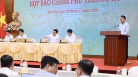 Họp báo Chính phủ tháng 9: Tăng trưởng GDP 9 tháng cao nhất trong 15 năm qua