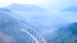 Phân luồng xe chở hàng nguy hiểm qua hầm trên cao tốc Nội Bài - Lào Cai