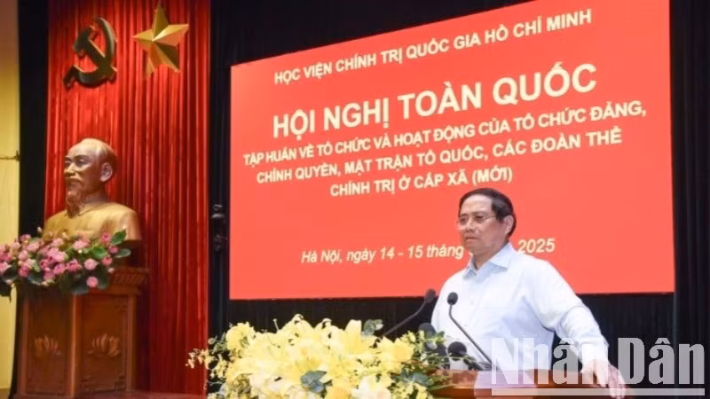 Thủ tướng Chính phủ Phạm Minh Chính phát biểu bế mạc hội nghị.