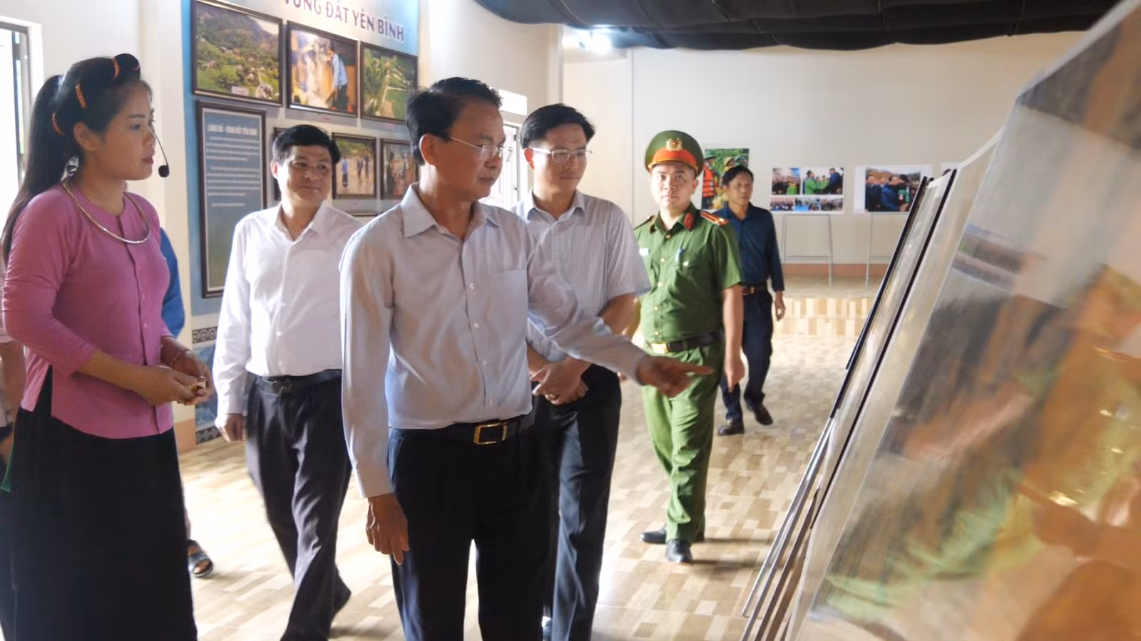 p157424600-00-08-40still007.png